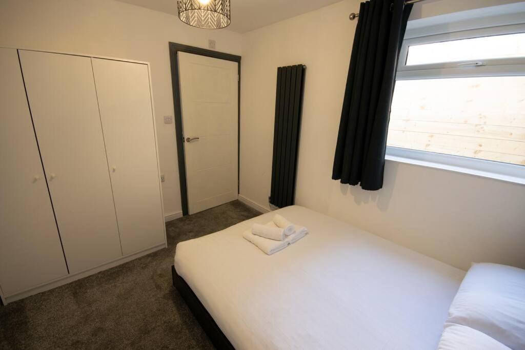 Luxe Living City Apartment - Beach, Wifi, Parking Swansea Zewnętrze zdjęcie